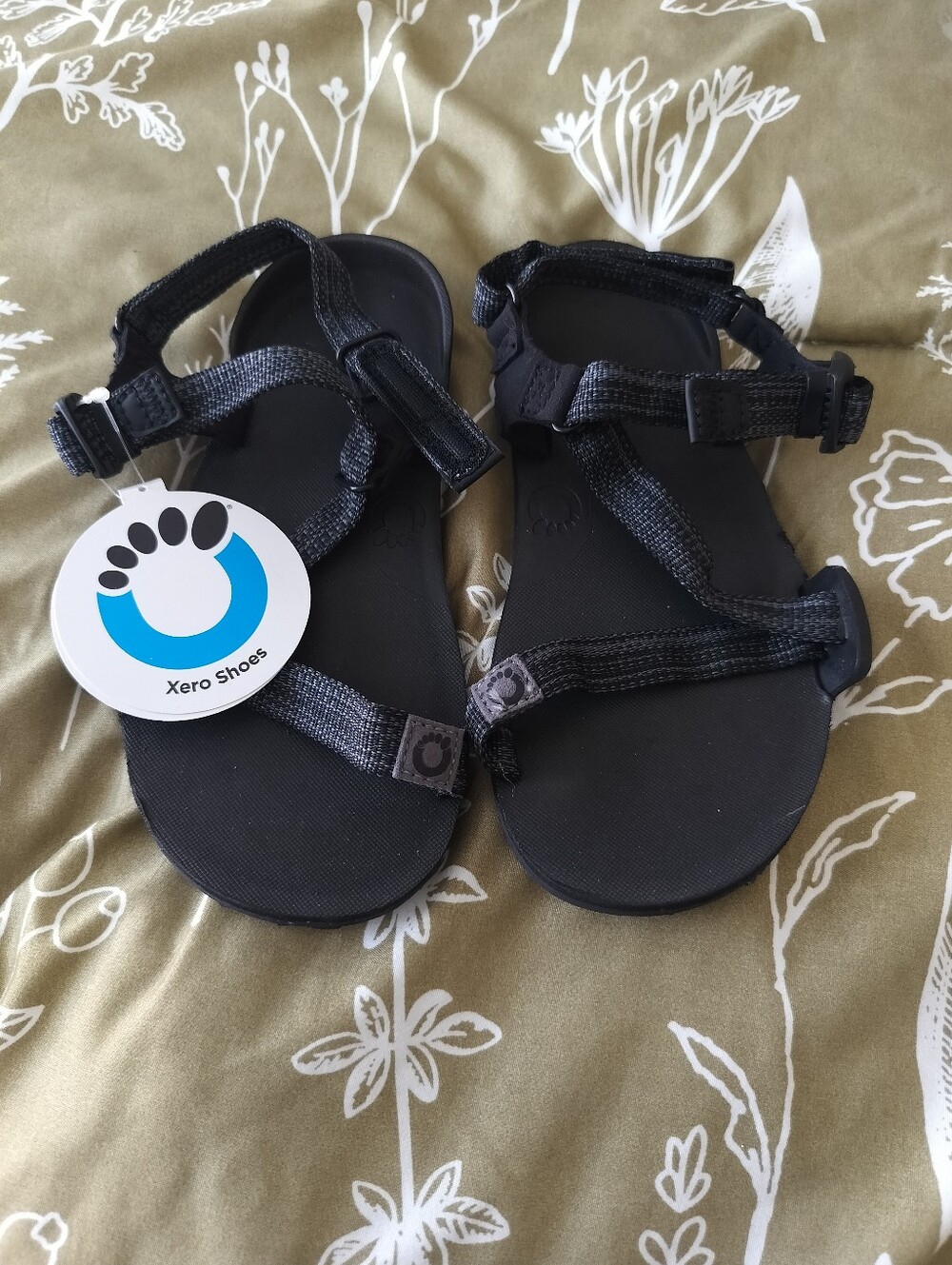 Xero Shoes Youth Size1 Z-Trail Barefoot Hiking Sandals NWT!